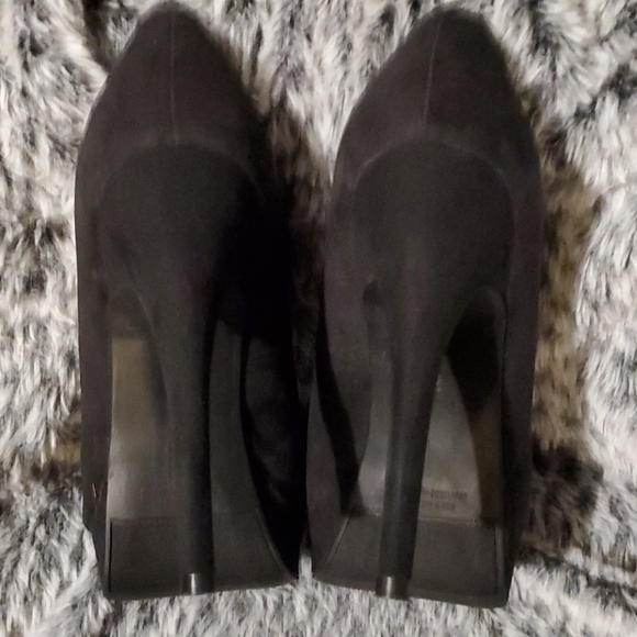 LC Platform Heels - Picture 4 of 5